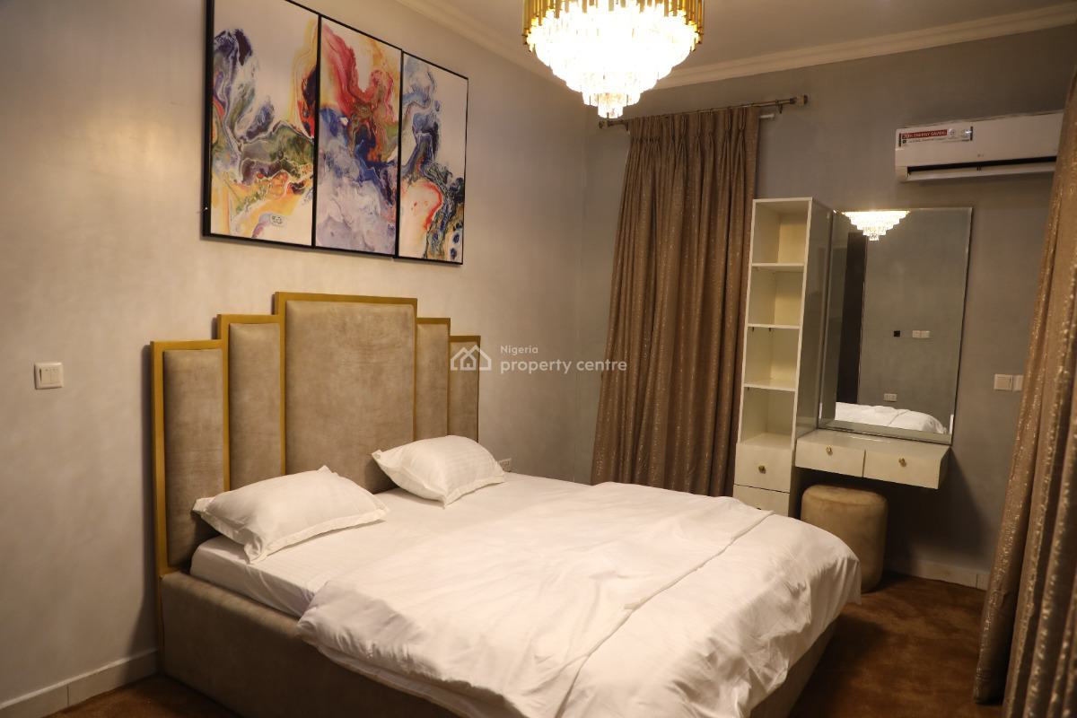 Serene 4bedroom Duplex with Wi-fi, Pool & 24/7 Power, 13 Alh Basheer Shittu Avenue, Gra Phase 2, Magodo, Lagos, Detached Duplex Short Let