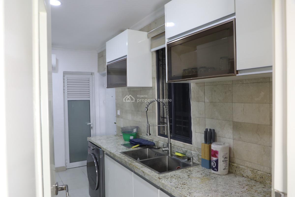 Serene 4bedroom Duplex with Wi-fi, Pool & 24/7 Power, 13 Alh Basheer Shittu Avenue, Gra Phase 2, Magodo, Lagos, Detached Duplex Short Let