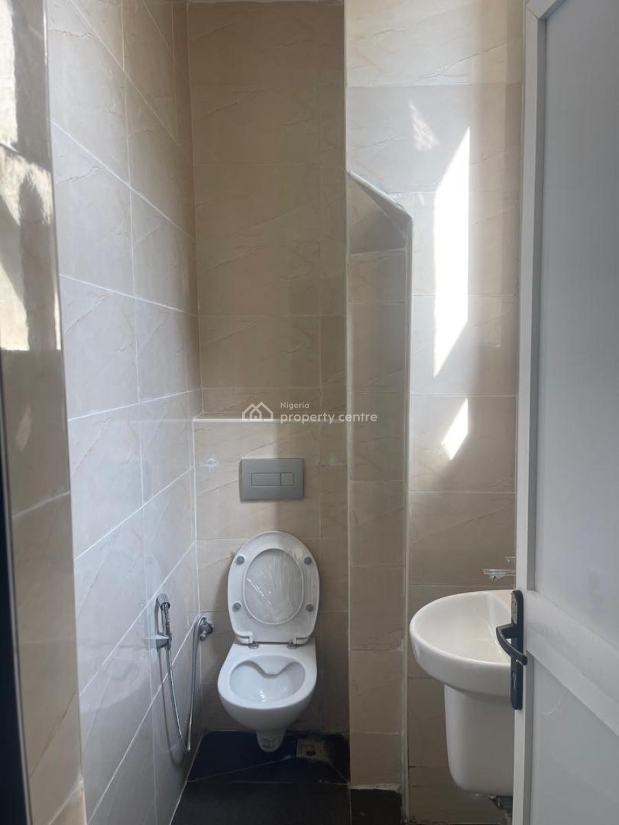 Brand New Open Plan Office and Shop Space, on Admiralty Way and a Series Water Front, Lekki Phase 1, Lekki, Lagos, Plaza / Complex / Mall for Rent