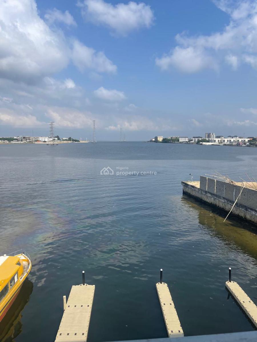 Brand New Open Plan Office and Shop Space, on Admiralty Way and a Series Water Front, Lekki Phase 1, Lekki, Lagos, Plaza / Complex / Mall for Rent