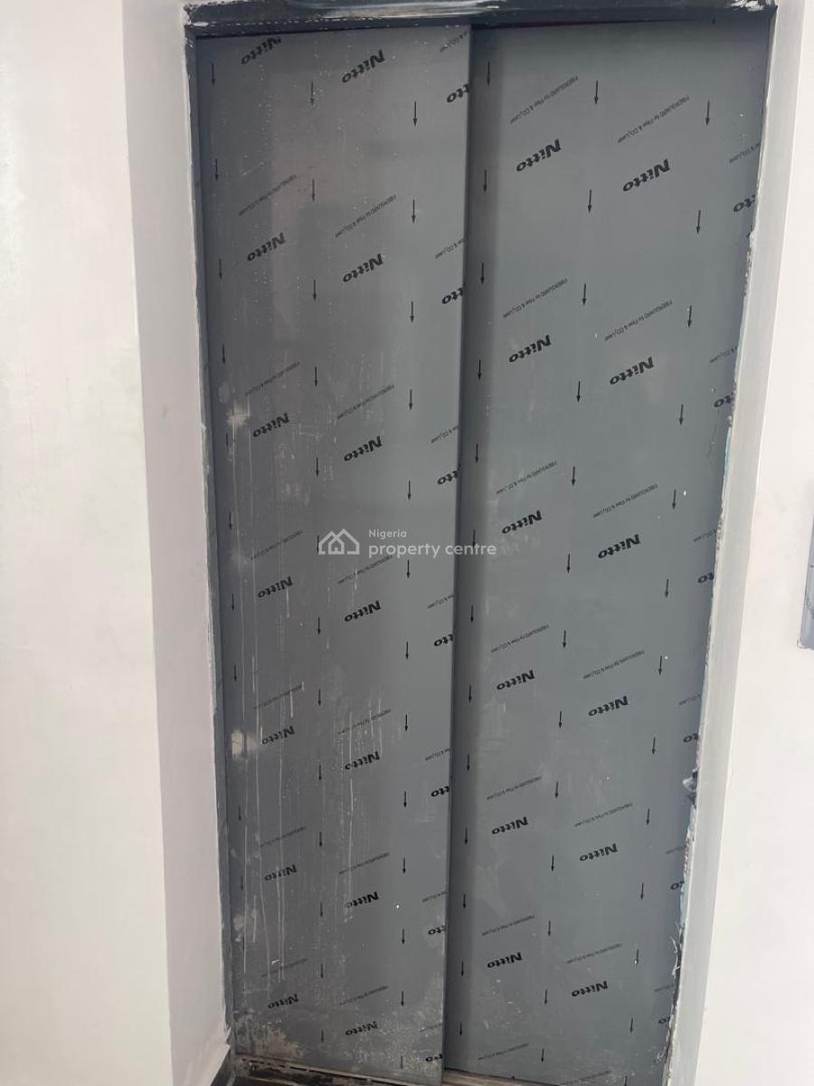 Brand New Open Plan Office and Shop Space, on Admiralty Way and a Series Water Front, Lekki Phase 1, Lekki, Lagos, Plaza / Complex / Mall for Rent