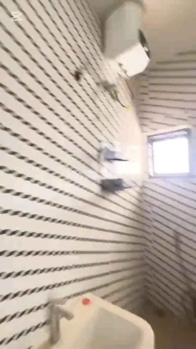 Luxurious 3-bedroom Apartment with Bq, Life Camp, Abuja, Flat / Apartment for Sale