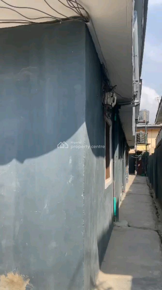 a Renovated Standard Miniflat on Ground Floor with 1t and Bath, Ori-oke, Ogudu, Lagos, Mini Flat (room and Parlour) for Rent