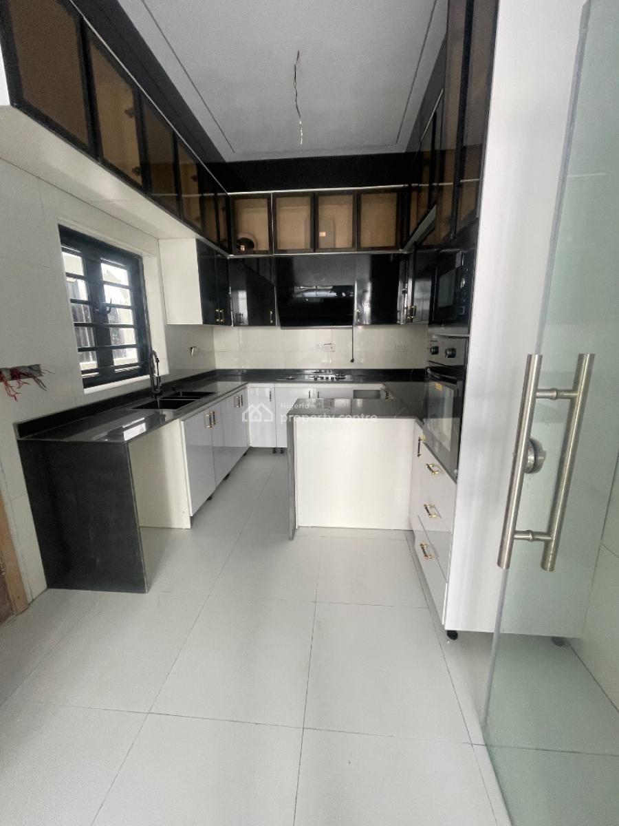 4 Bedroom Semi Detached with a Bq, Ikota, Lekki, Lagos, Semi-detached Duplex for Sale