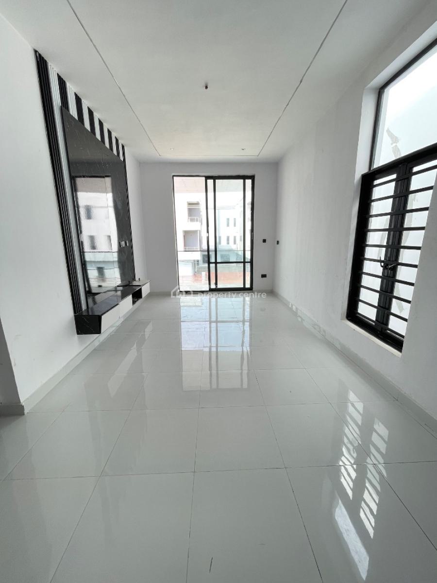 4 Bedroom Semi Detached with a Bq, Ikota, Lekki, Lagos, Semi-detached Duplex for Sale