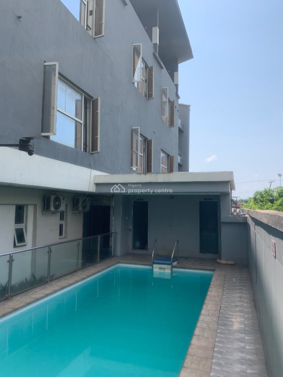 Luxurious Hotel in a Prime Location, Lekki Expressway, Lekki, Lagos, Hotel / Guest House for Sale