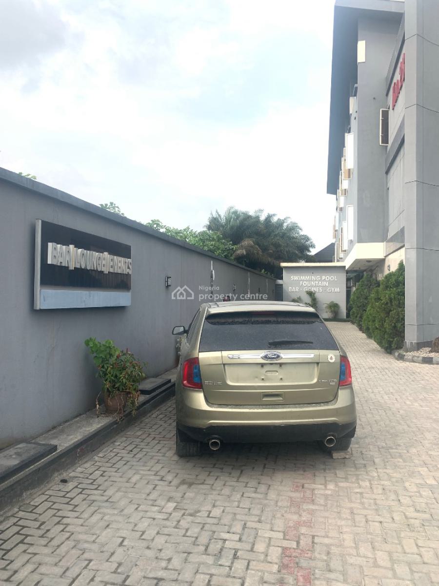 Luxurious Hotel in a Prime Location, Lekki Expressway, Lekki, Lagos, Hotel / Guest House for Sale