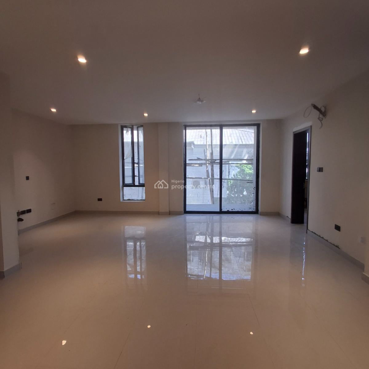 Luxury Two & Three Bedroom Apartments, Lekki Phase 1, Lekki, Lagos, Flat / Apartment for Sale