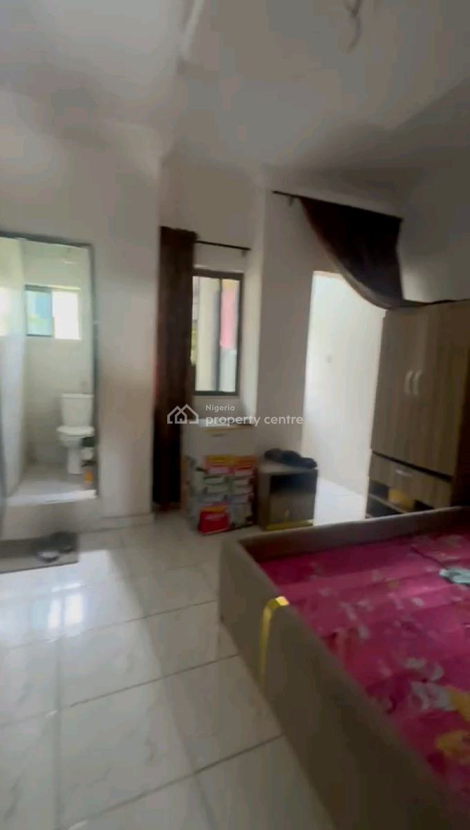 a Neatly Used and Standard Smelf Contain, Palmgrove, Shomolu, Lagos, Self Contain (single Rooms) for Rent