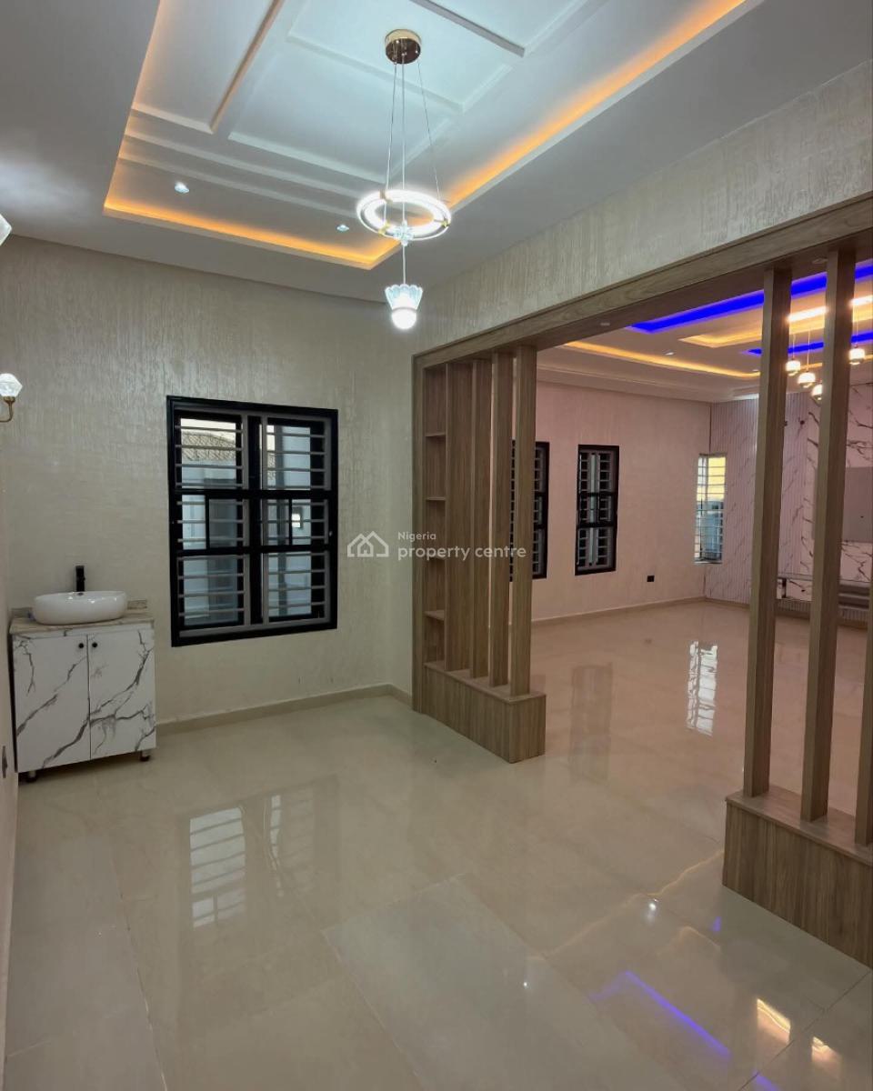 5 Bedroom Duplex    Price:400m  Location: Rimi District Kaduna, Kaduna North, Kaduna, House for Sale