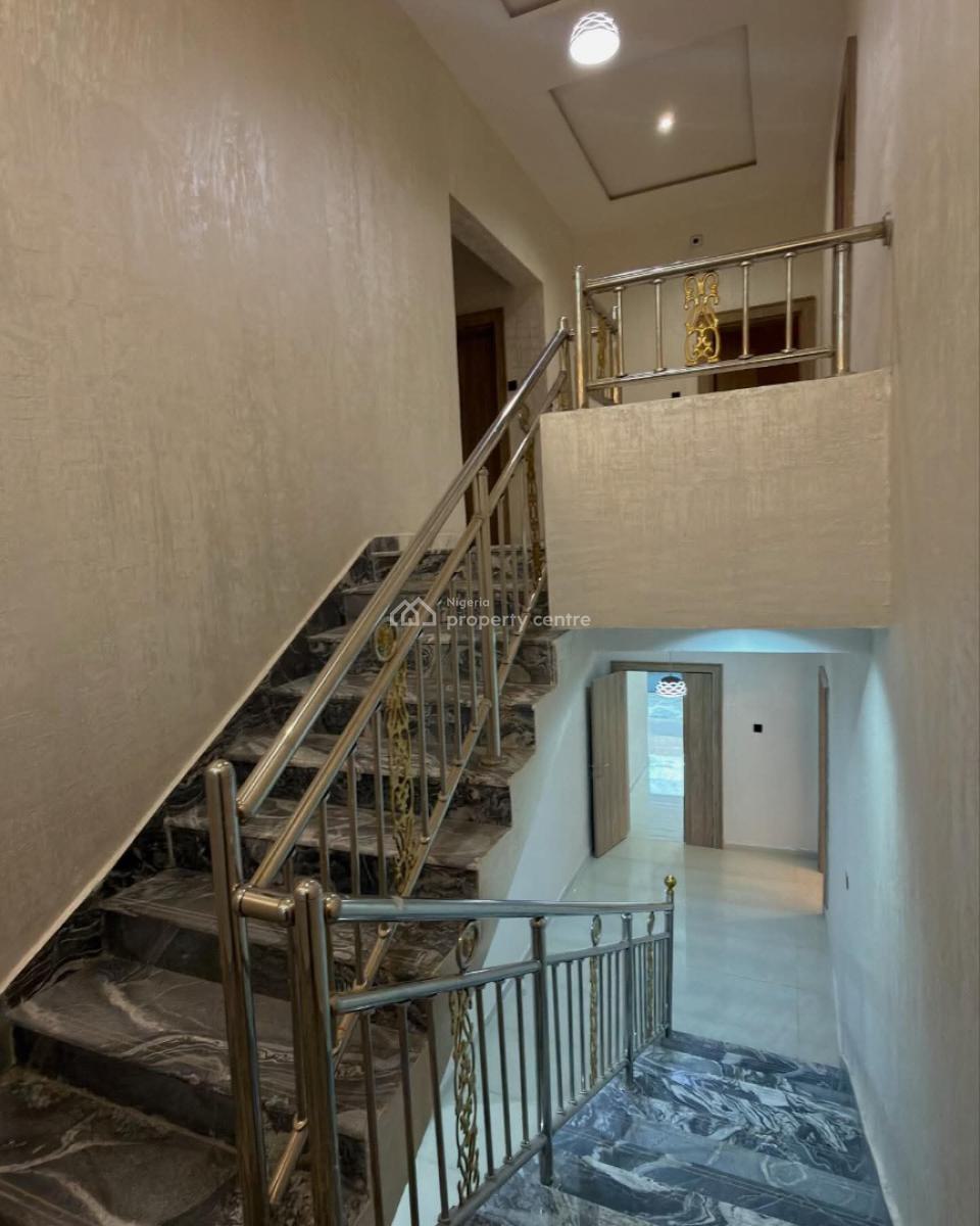 5 Bedroom Duplex    Price:400m  Location: Rimi District Kaduna, Kaduna North, Kaduna, House for Sale