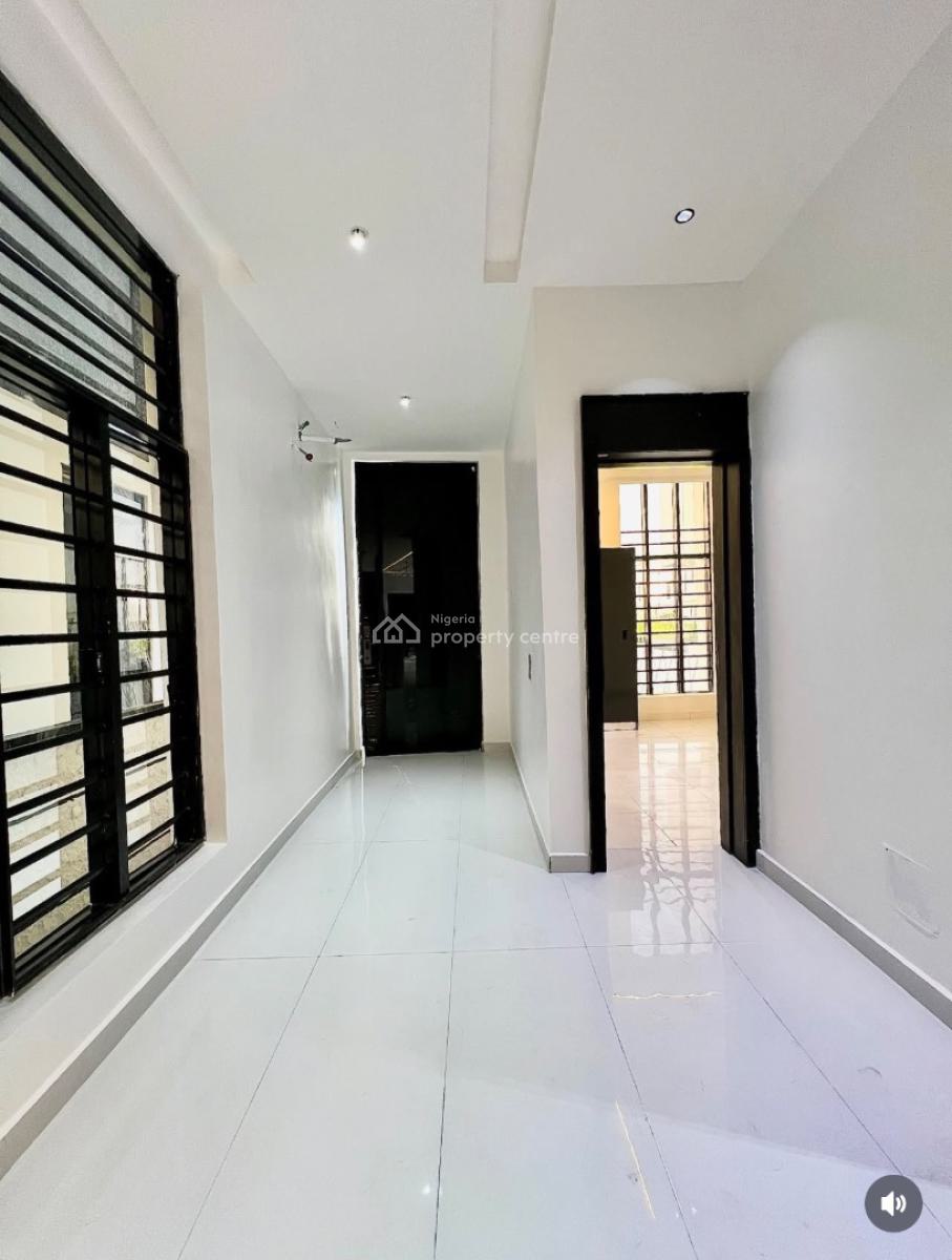 Contemporary 5 Bedroom Fully Detached with Swimming Pool, Chevron, Lekki, Lagos, Detached Duplex for Sale