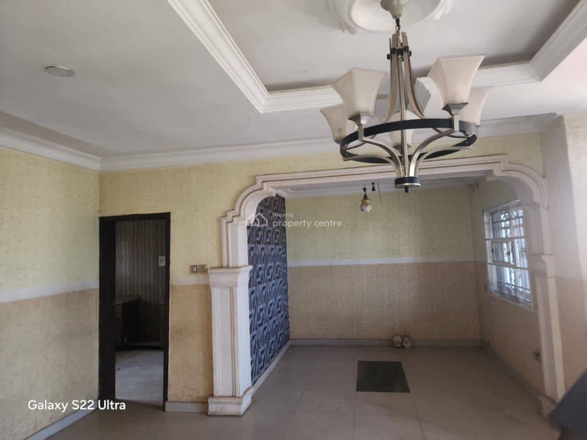 Well Built 4 Units of 3 Bedroom Flats, Off Alao Akala, Elebu, Ibadan, Oyo, Block of Flats for Sale