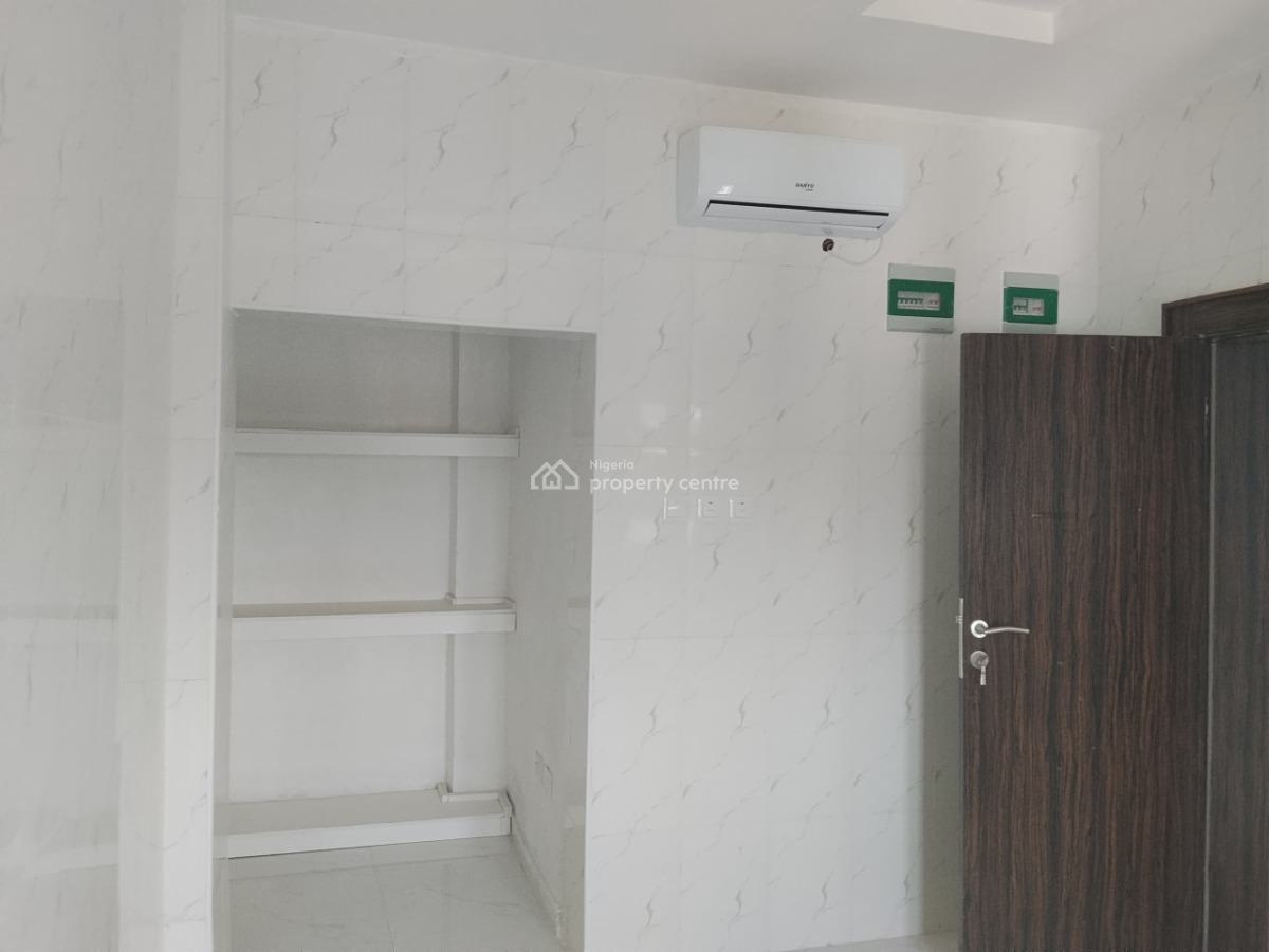 1 Bedroom Apartment (5th Floor, with Tv Console and Bed), Ikoyi, Lagos, Mini Flat (room and Parlour) for Rent