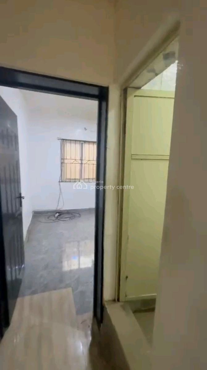 Decent Spacious Mini Flat Ground Floor, Soluyi, Gbagada, Lagos, Mini Flat (room and Parlour) for Rent