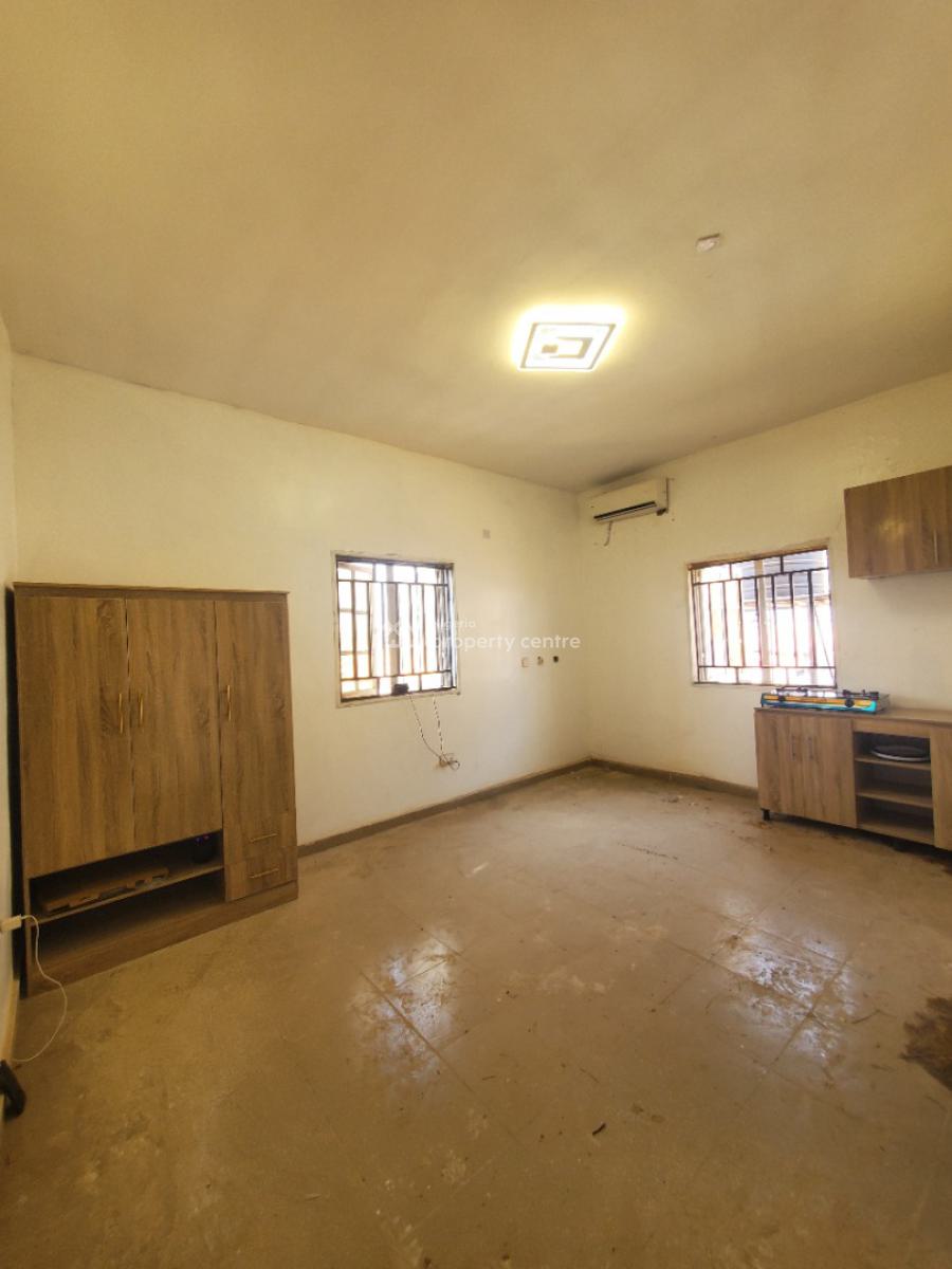 Luxury Studio Apartment on The 1st Floor, Gaduwa, Abuja, Self Contain (single Rooms) for Rent