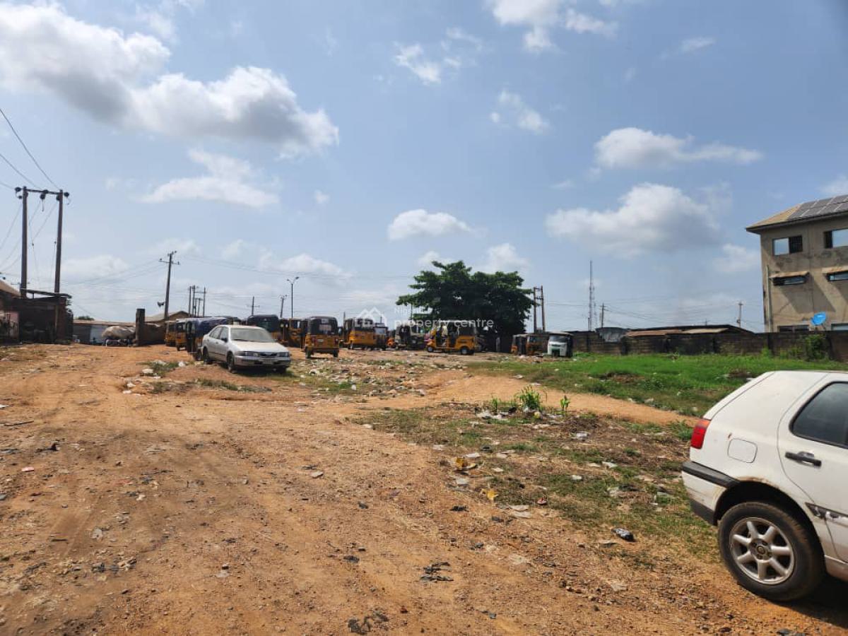 One Acre of Commercial Land in a Strategic Location, New Garage, Akala Express, Ibadan, Oyo, Commercial Land for Sale