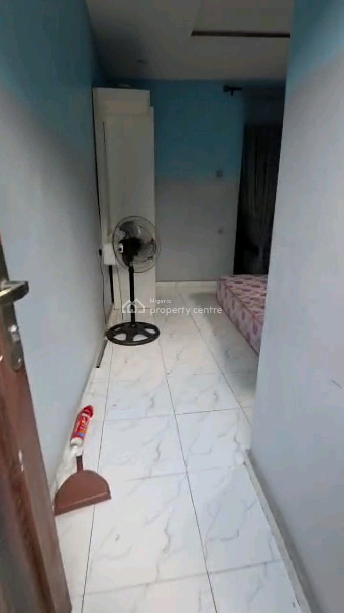 Spacious Roomself Contain, Abule Ijesha, Yaba, Lagos, Self Contain (single Rooms) for Rent