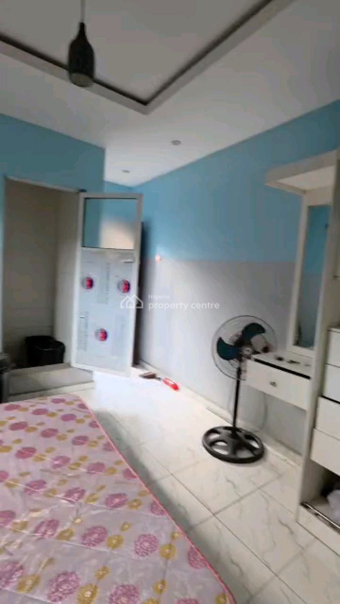 Spacious Self Contain, Abule Ijesha, Yaba, Lagos, Self Contain (single Rooms) for Rent