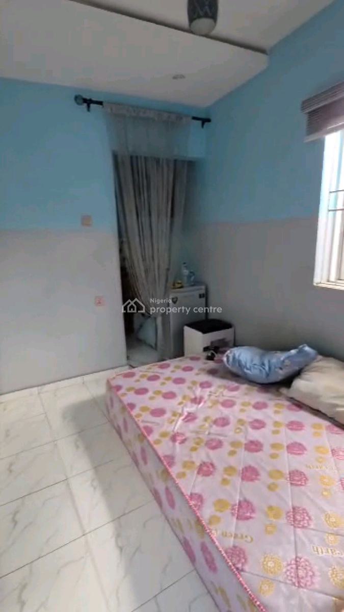 Spacious Self Contain, Abule Ijesha, Yaba, Lagos, Self Contain (single Rooms) for Rent