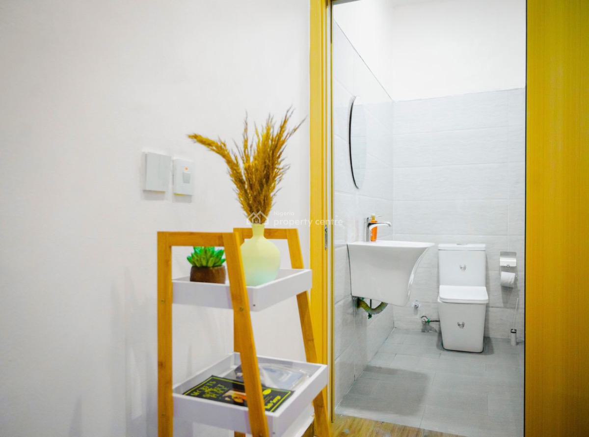 1 Bedroom Apartment at Ikate, Lekki Phase 1, Lekki, Lagos, Mini Flat (room and Parlour) Short Let