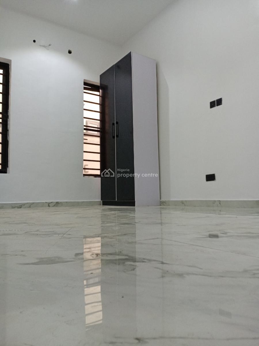 Breath of Freshness in a 4bedroom Semi-detached Duplex, Orchid Road, Lekki, Lagos, Semi-detached Duplex for Sale