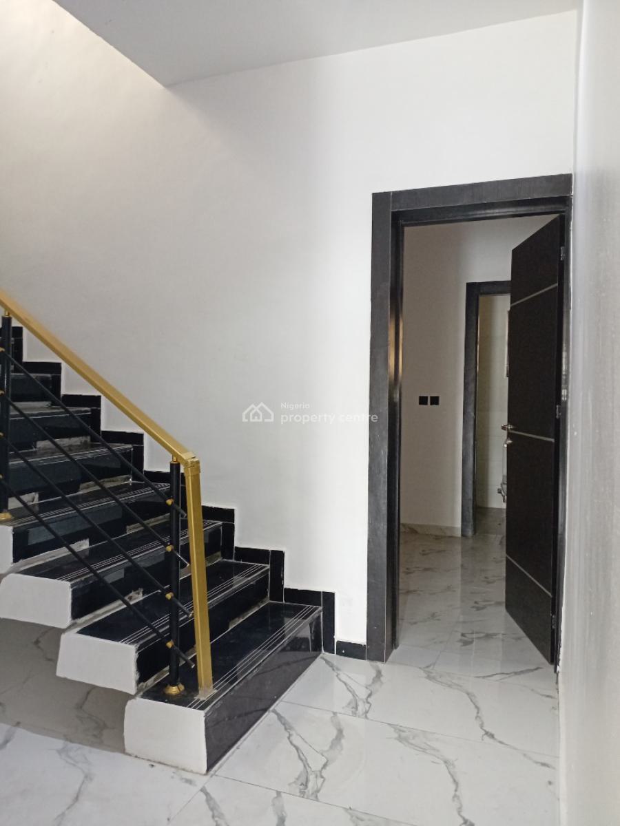 Breath of Freshness in a 4bedroom Semi-detached Duplex, Orchid Road, Lekki, Lagos, Semi-detached Duplex for Sale