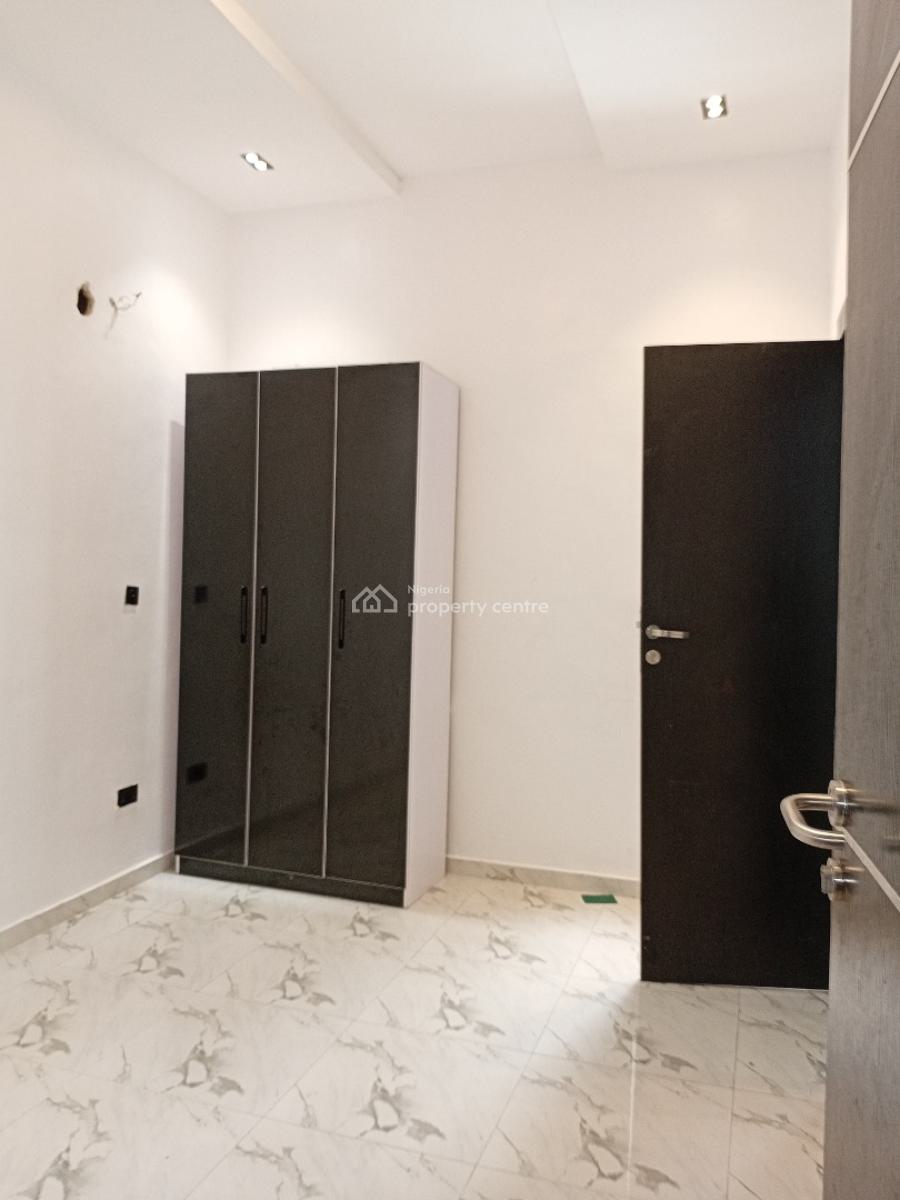 Breath of Freshness in a 4bedroom Semi-detached Duplex, Orchid Road, Lekki, Lagos, Semi-detached Duplex for Sale