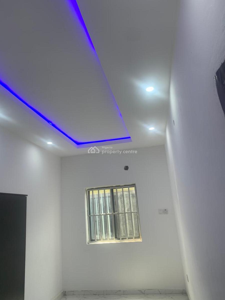 Standard Lovely 2 Bedroom Flat, Alhaji Lambo Street, Alapere, Ketu, Lagos, House for Rent