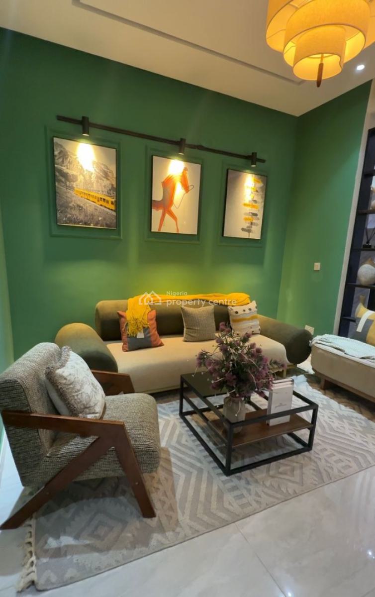 2 Bedroom Apartment at Lekki Phase 1, Lekki Phase 1, Lekki, Lagos, Flat / Apartment Short Let