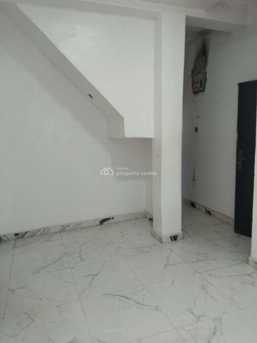 Cute Mini Flat, New Road, Ilasan, Lekki, Lagos, Mini Flat (room and Parlour) for Rent