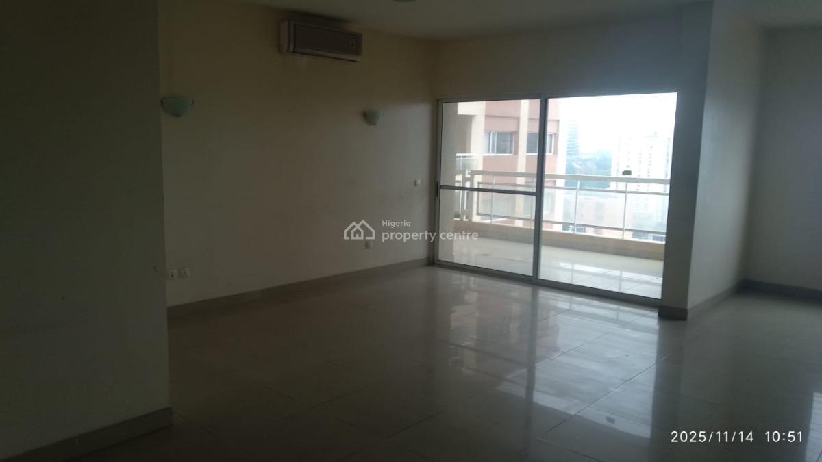 3bedroom Apartment Accompanied By a Boys Quarter in Ikoyi, Old Ikoyi ,lagos ,nigeria, Ikoyi, Lagos, Flat / Apartment for Rent