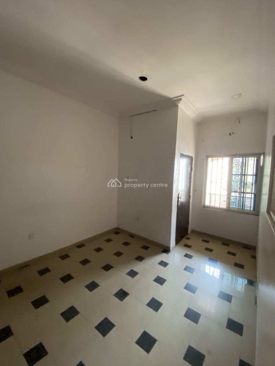 Self Serviced Spacious 3 Bedrooms Flats, Ikota Lekki, Ikota, Lekki, Lagos, Flat / Apartment for Rent