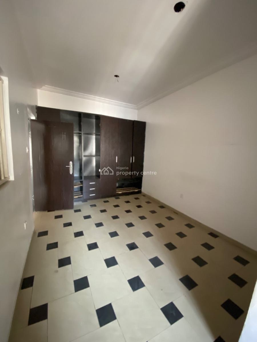 Self Serviced Spacious 3 Bedrooms Flats, Ikota Lekki, Ikota, Lekki, Lagos, Flat / Apartment for Rent