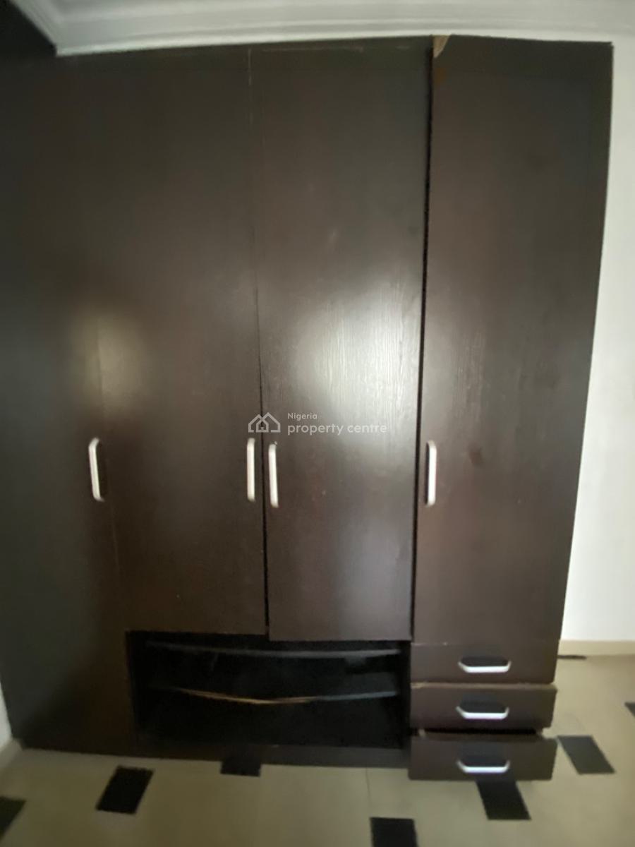 Self Serviced Spacious 3 Bedrooms Flats, Ikota Lekki, Ikota, Lekki, Lagos, Flat / Apartment for Rent