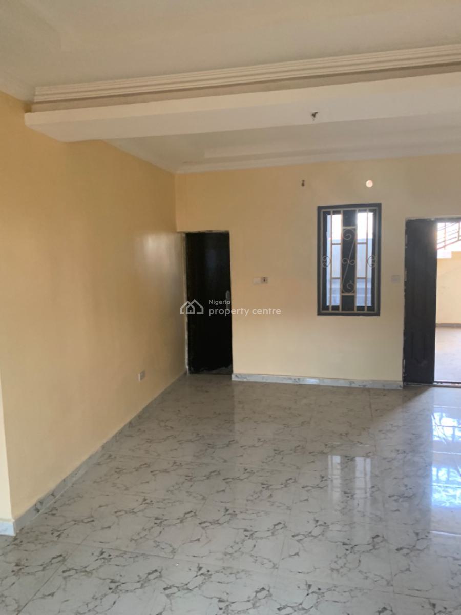 Newly Built 3 Bedroom Flat, Gaduwa, Abuja, Flat / Apartment for Rent