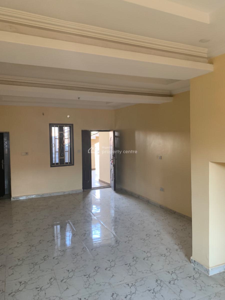 Newly Built 3 Bedroom Flat, Gaduwa, Abuja, Flat / Apartment for Rent