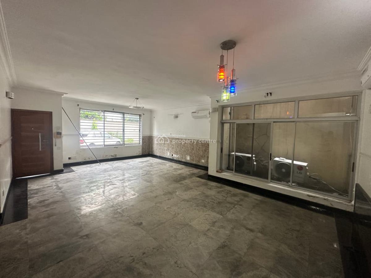 Spacious 4-bedroom Terrace Duplex, Lekki Phase 1, Lekki, Lagos, Terraced Duplex for Rent