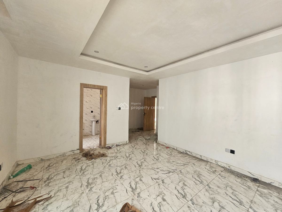 Serviced 3 Bedrooms Apartment with Bq, Lekki Phase 1, Lekki, Lagos, Flat / Apartment for Rent