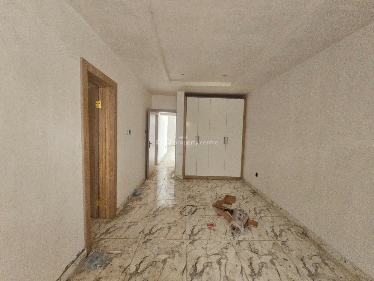 Serviced 3 Bedrooms Apartment with Bq, Lekki Phase 1, Lekki, Lagos, Flat / Apartment for Rent