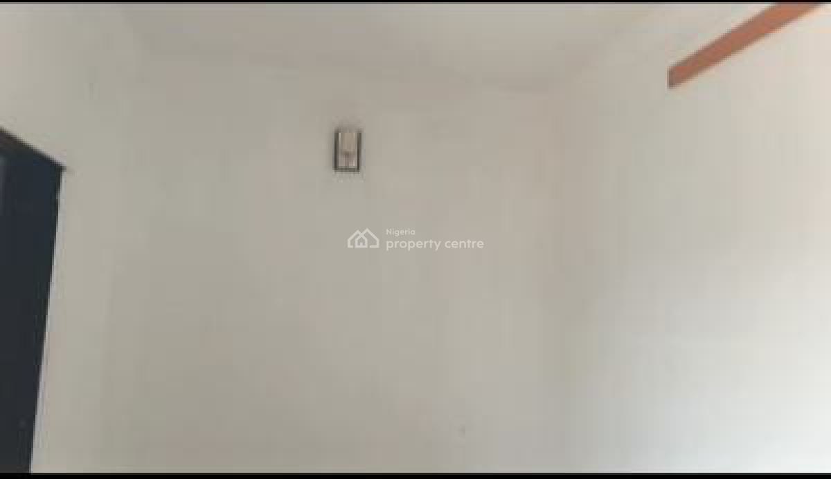 Serviced Decent  Mini Flat in an Estate, Weighbridge, Mile 12, Kosofe, Lagos, Mini Flat (room and Parlour) for Rent