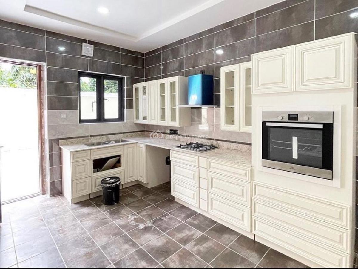 Fully Serviced 4 Bedrooms Terrace House with Bq, Old Ikoyi, Ikoyi, Lagos, Terraced Duplex for Sale