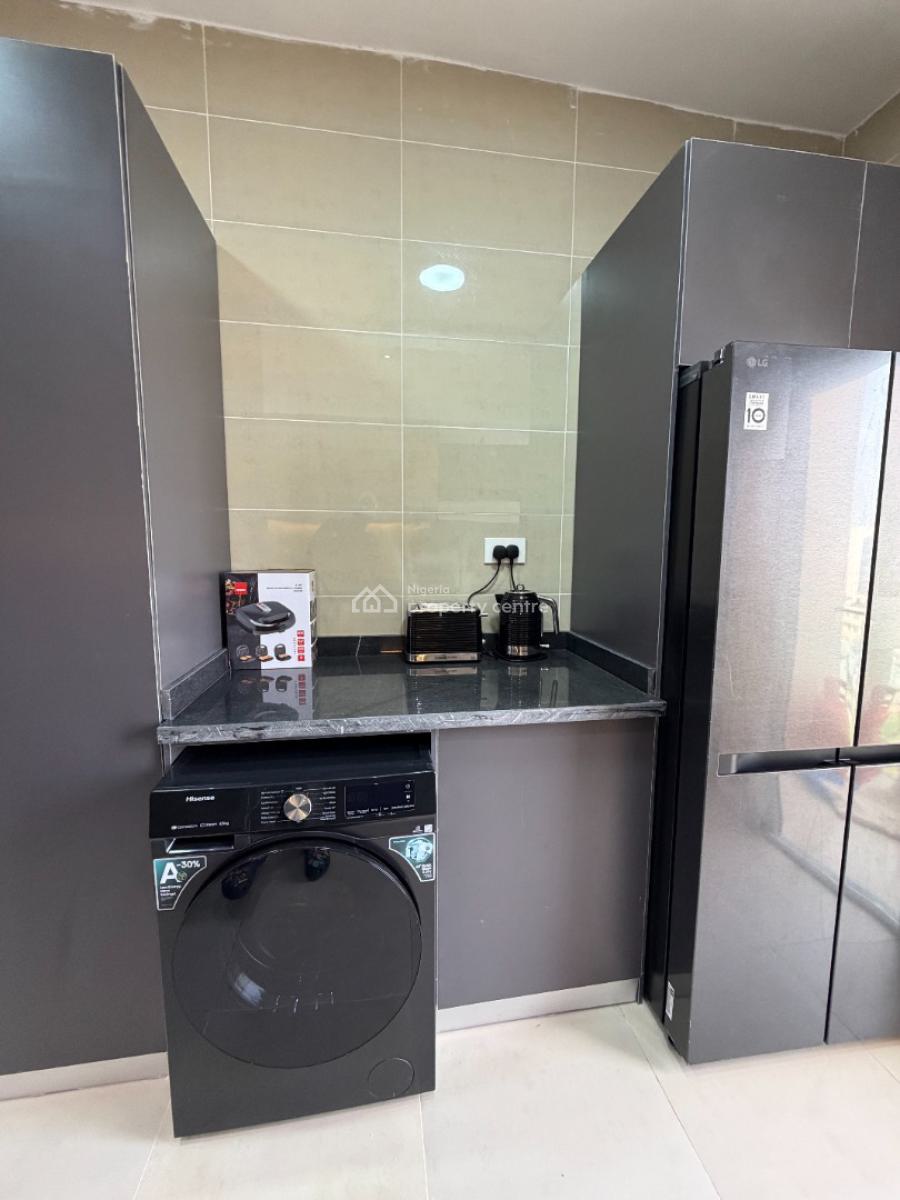 New Stunning 3-bedroom City-view Apartment, Younis Bashorun, Victoria Island (vi), Lagos, Flat / Apartment Short Let