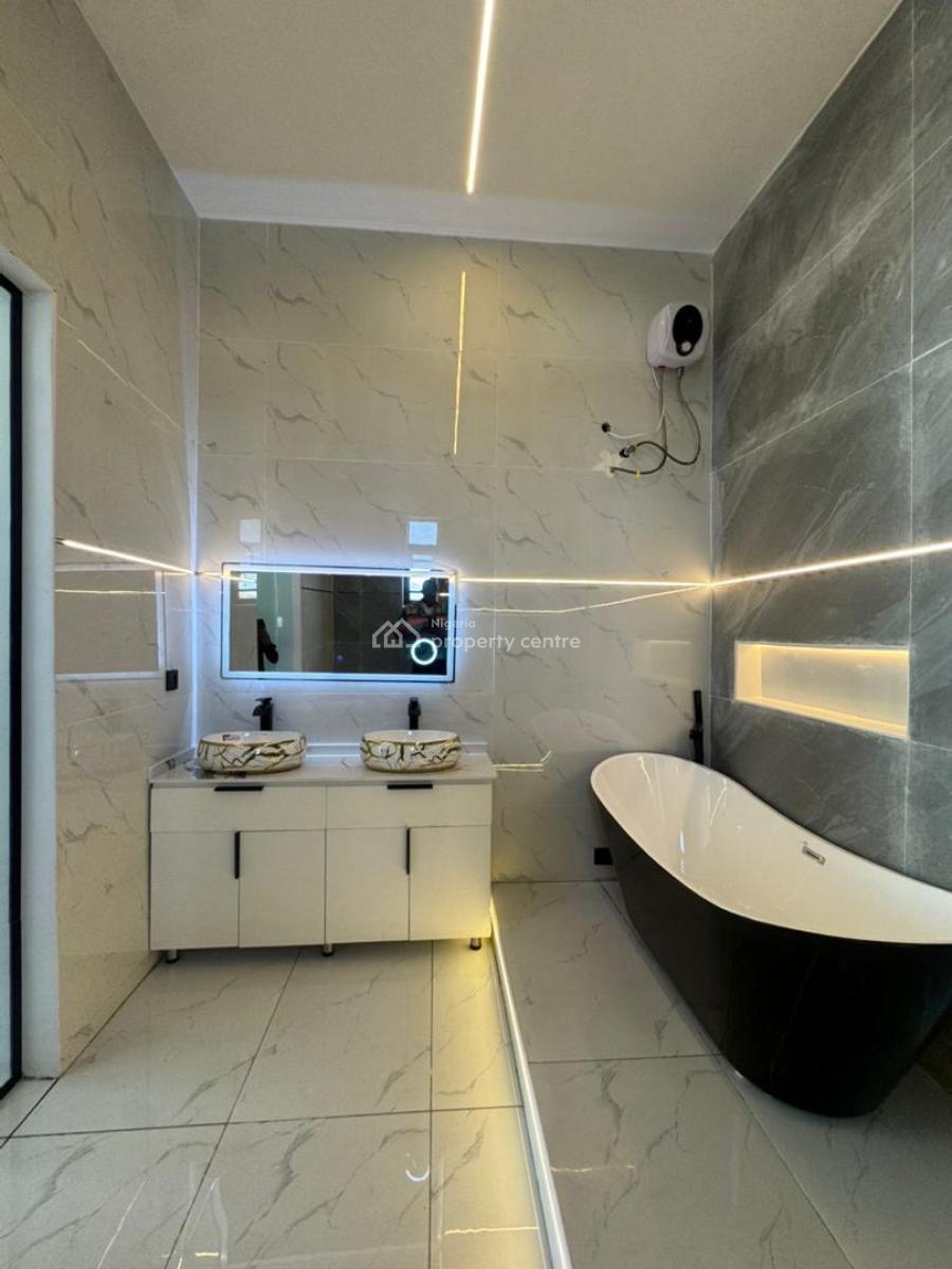 Luxury 5 Bedroom Duplex with a Swimming Pool Spacious En-suite Bq Room, Luxury 5 Bedroom Duplex with a Swimming Pool Spacious En-suite Bq Room, Vgc, Lekki, Lagos, Detached Duplex for Sale