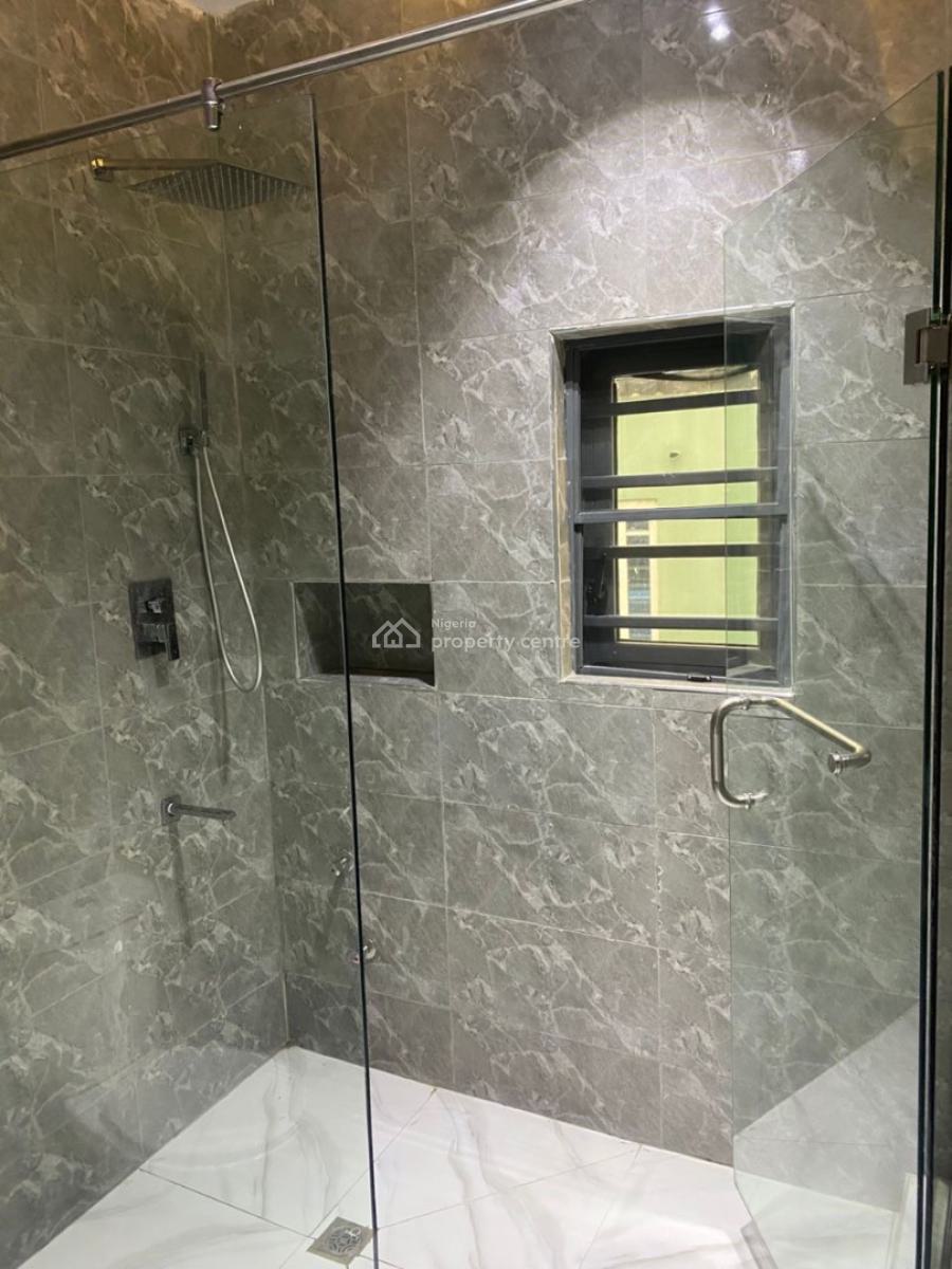 Massive 3 Bedroom Flat, Oribawa Phase 2 Lakowe, Lakowe, Ibeju Lekki, Lagos, Flat / Apartment for Rent