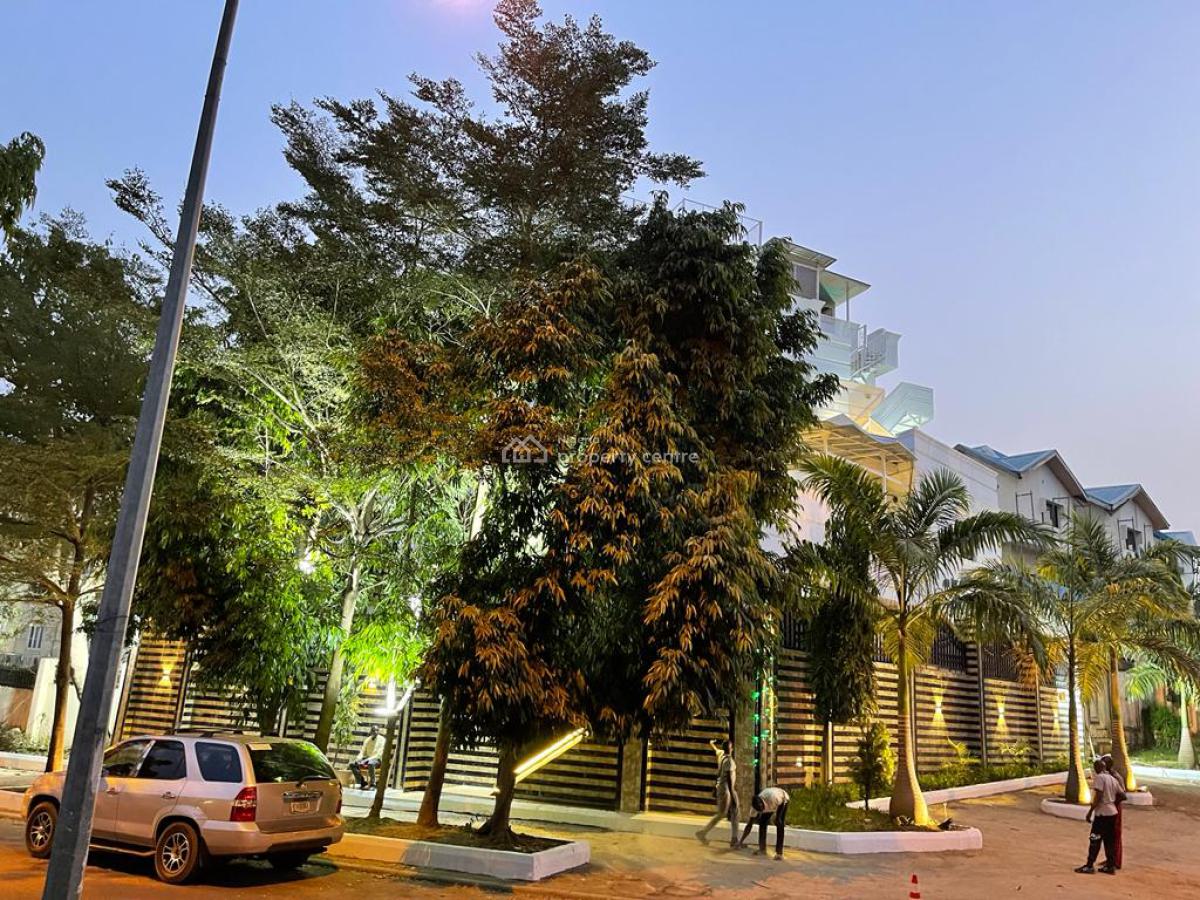 Tastefully Finished Spacious Standard World Class Hotel.   Luxury 27-r, By Maitama Main, Maitama District, Abuja, Hotel / Guest House for Sale