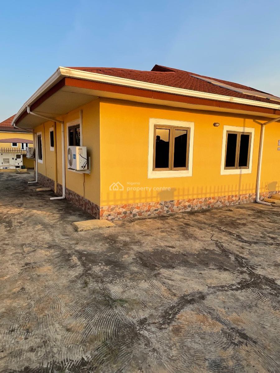 Luxury 3 Bedroom with 4 Toilets, Borehole, Gerald Roof, Sunshine Garden Estate Oba Ile, Akure, Ondo, Detached Bungalow for Sale