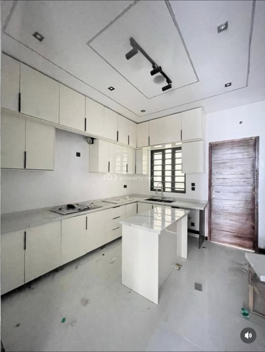 Contemporary 5 Bedroom Detached Duplex with Bq, Ologolo, Lekki, Lagos, Detached Duplex for Sale