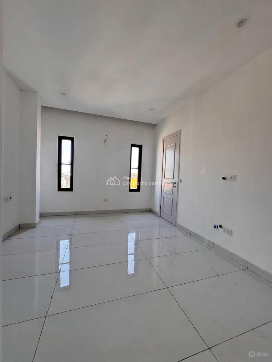 2 Bedroom Apartment, Ikate, Lekki, Lagos, Block of Flats for Sale