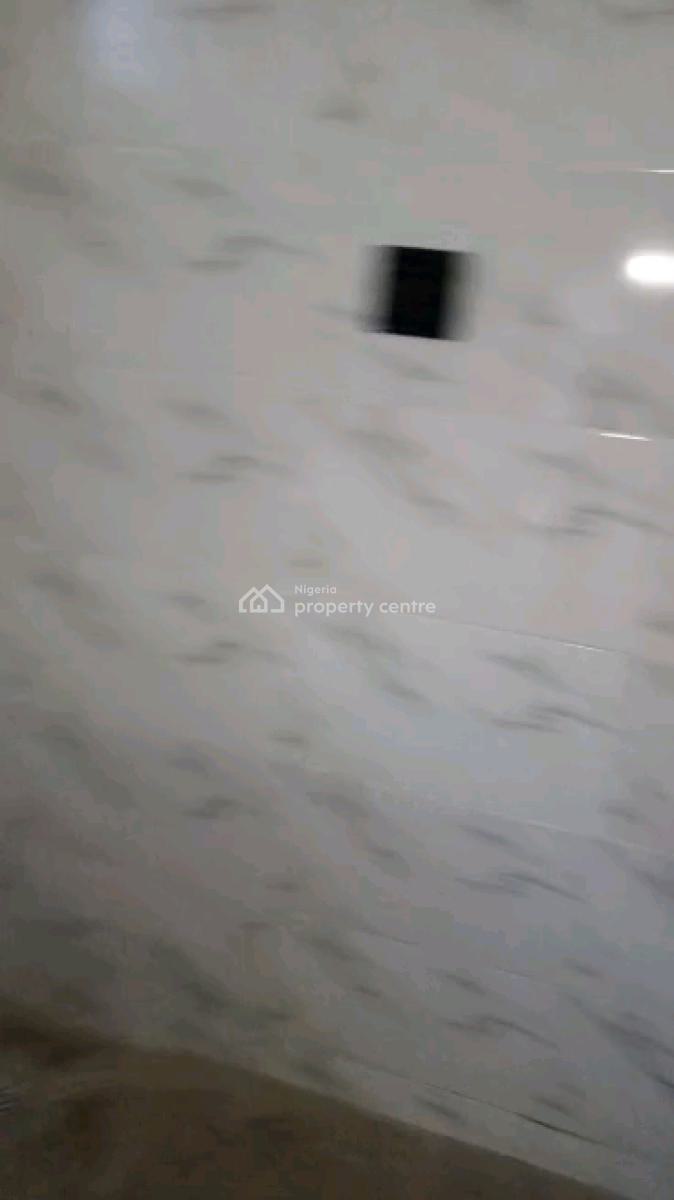 Newly Built N Modern 5 Units 2 Bedroom Up N Ground Flats, Ayodele Okeowo Street, Soluyi, Gbagada, Lagos, Flat / Apartment for Rent